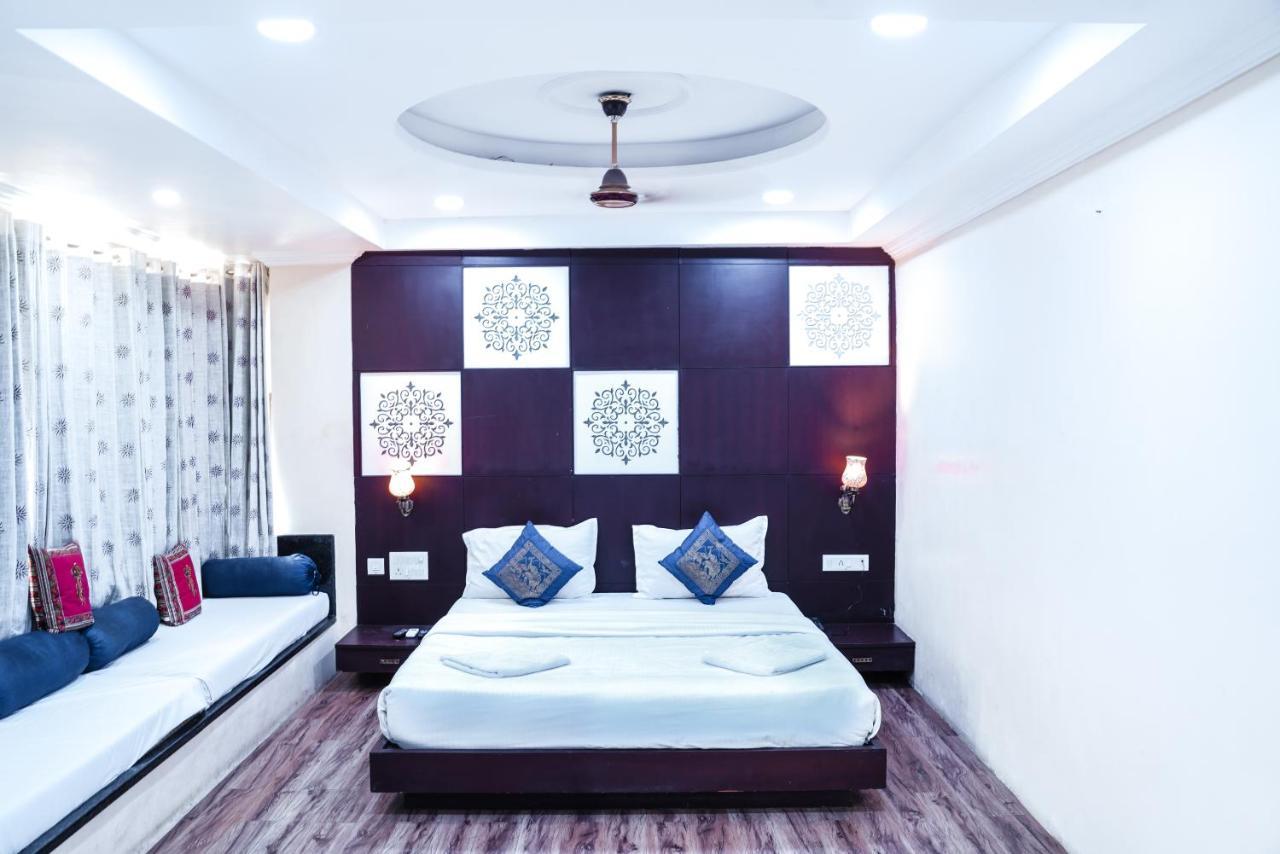 Hide-In Udaipur - A Lake View Boutique Hotel Eksteriør billede
