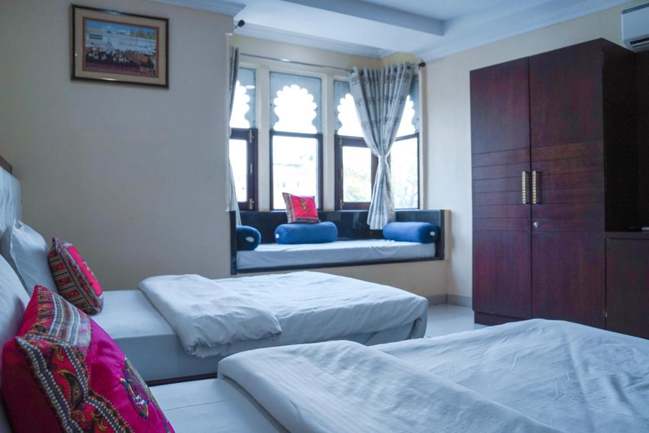 Hide-In Udaipur - A Lake View Boutique Hotel Eksteriør billede