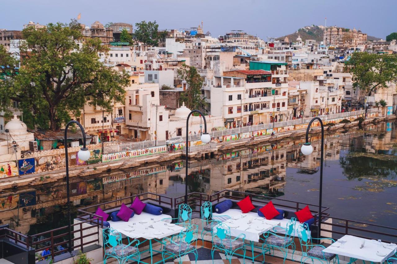 Hide-In Udaipur - A Lake View Boutique Hotel Eksteriør billede