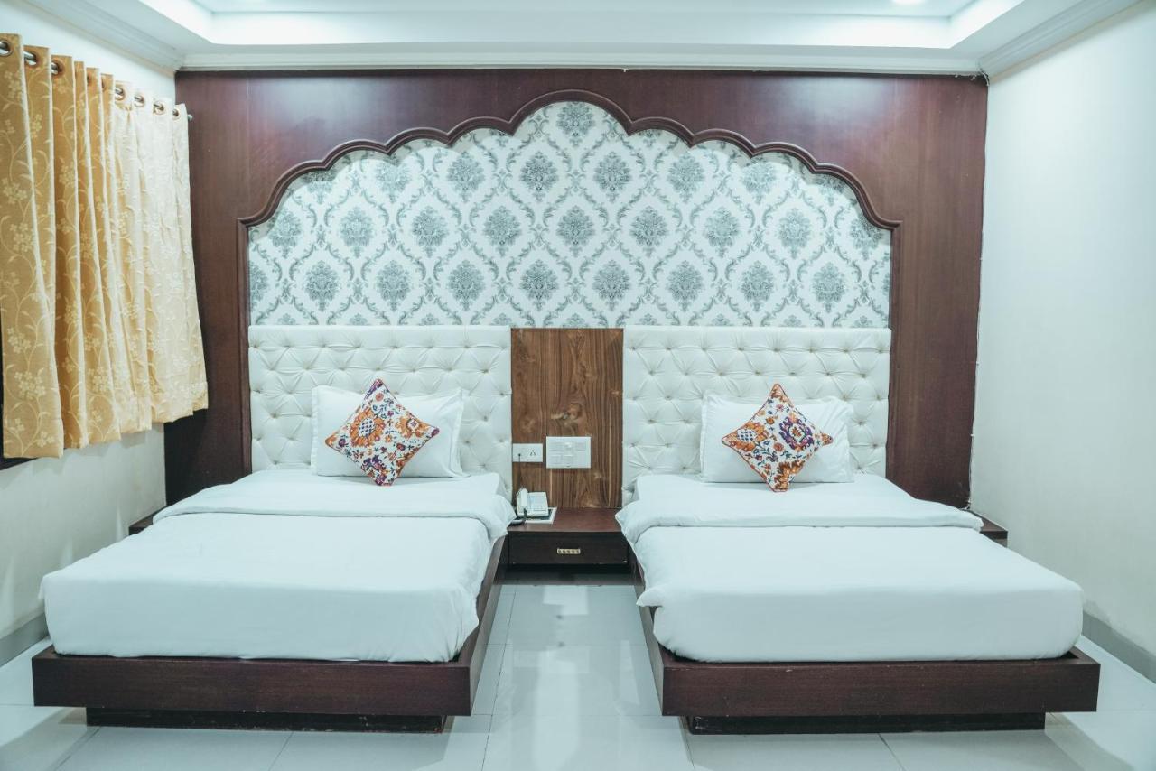 Hide-In Udaipur - A Lake View Boutique Hotel Eksteriør billede