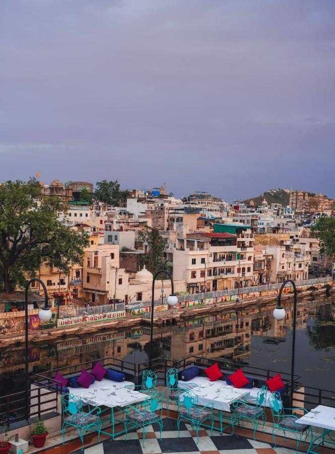 Hide-In Udaipur - A Lake View Boutique Hotel Eksteriør billede